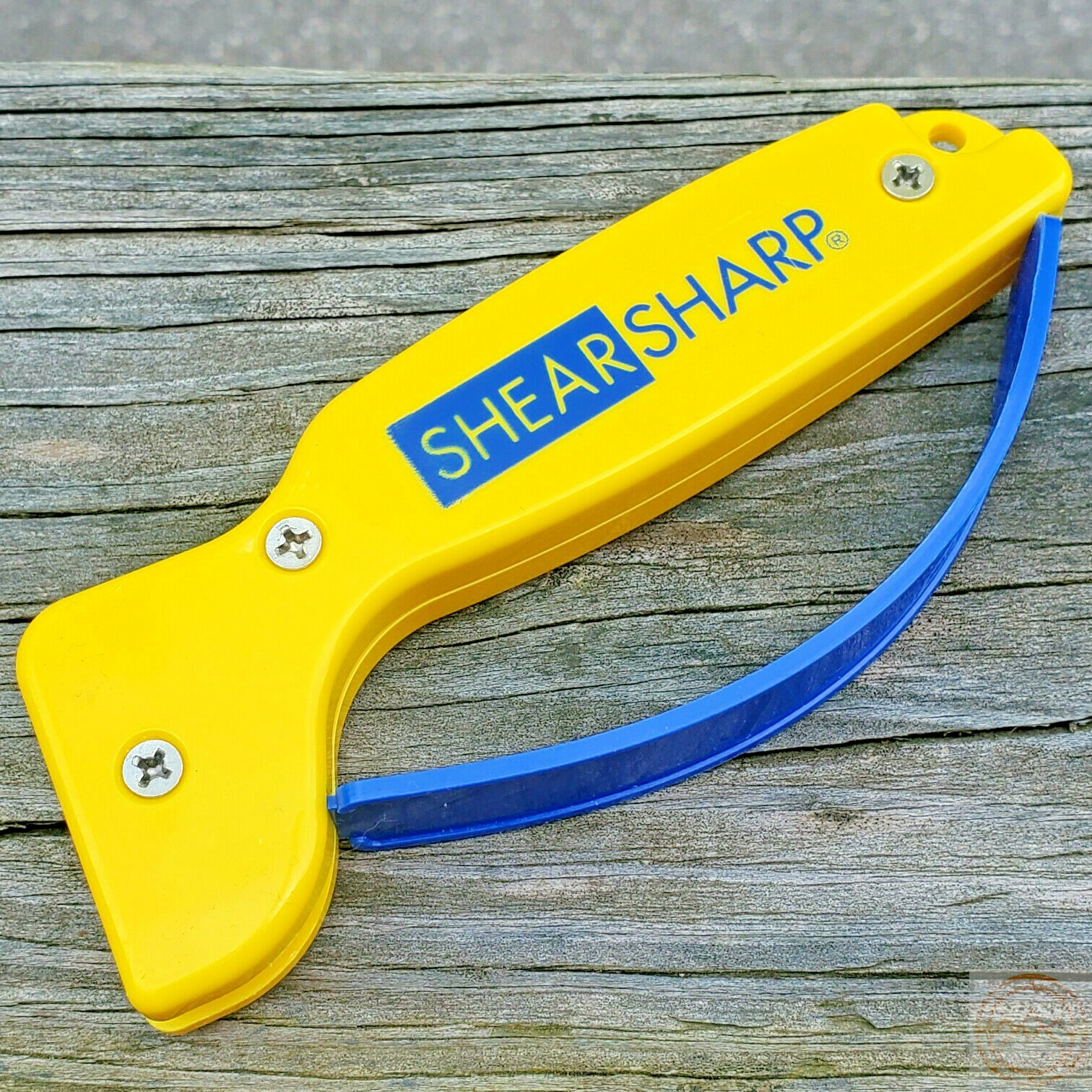 AccuSharp ShearSharp Scissor Sharpener 002 Tungsten Carbide...
