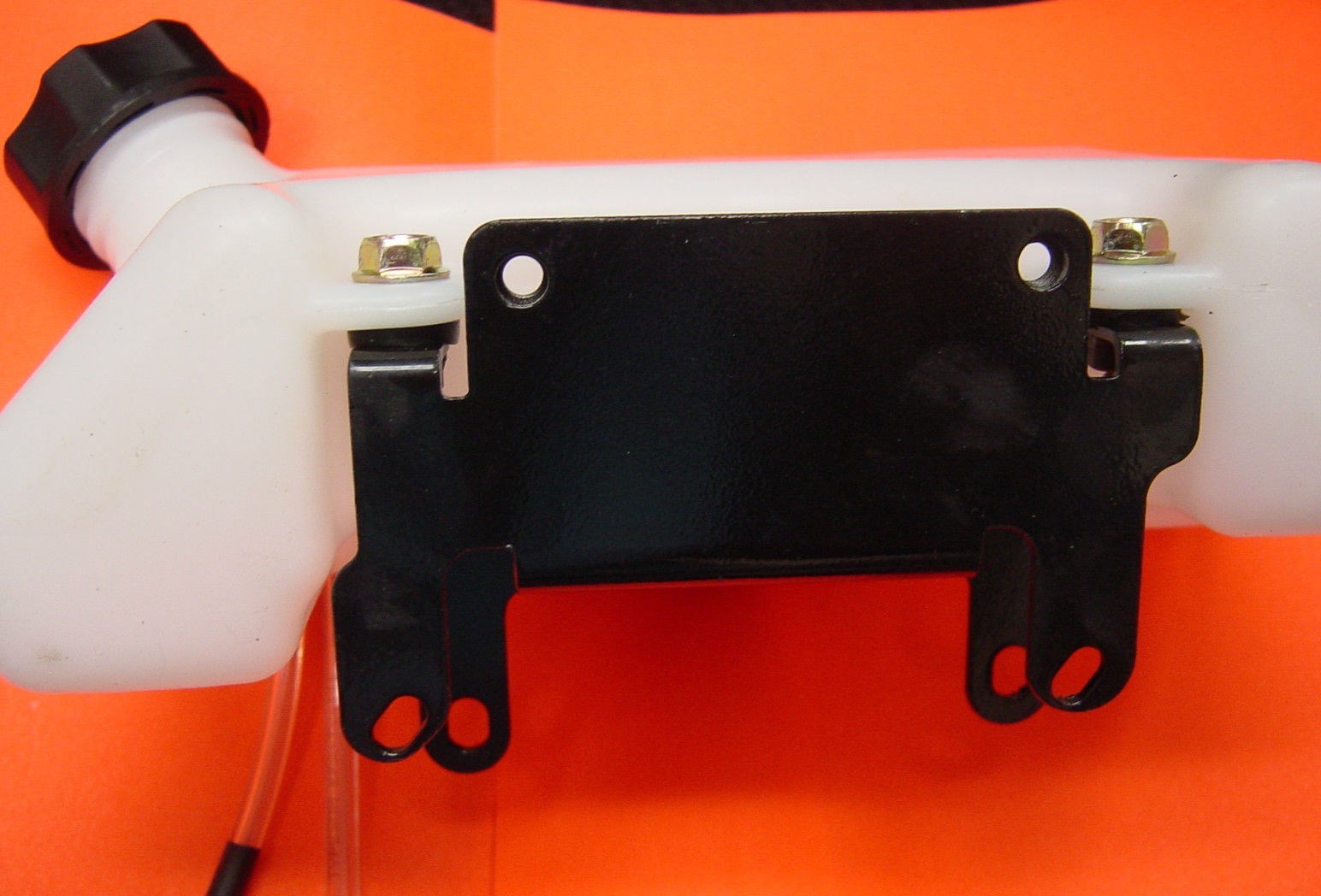 Earthquake Viper E43 MC43 Fuel Tank Assembly