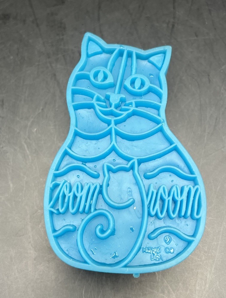 Kong ZoomGroom Rubber Cat Brush Groomer Small