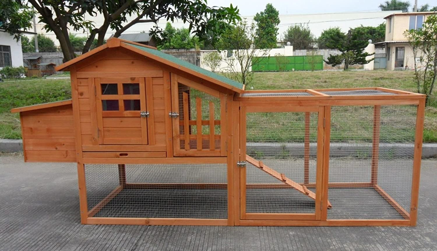 Deluxe Large Wood Chicken Coop for 3-5 Chickens With Nesting...