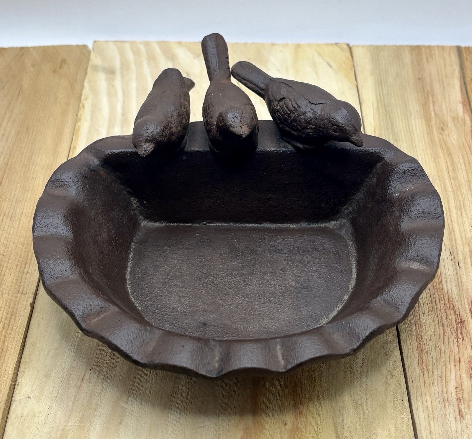 Cast Iron Rustic Bird Bath Feeder Waterer Vintage Garden Dec...
