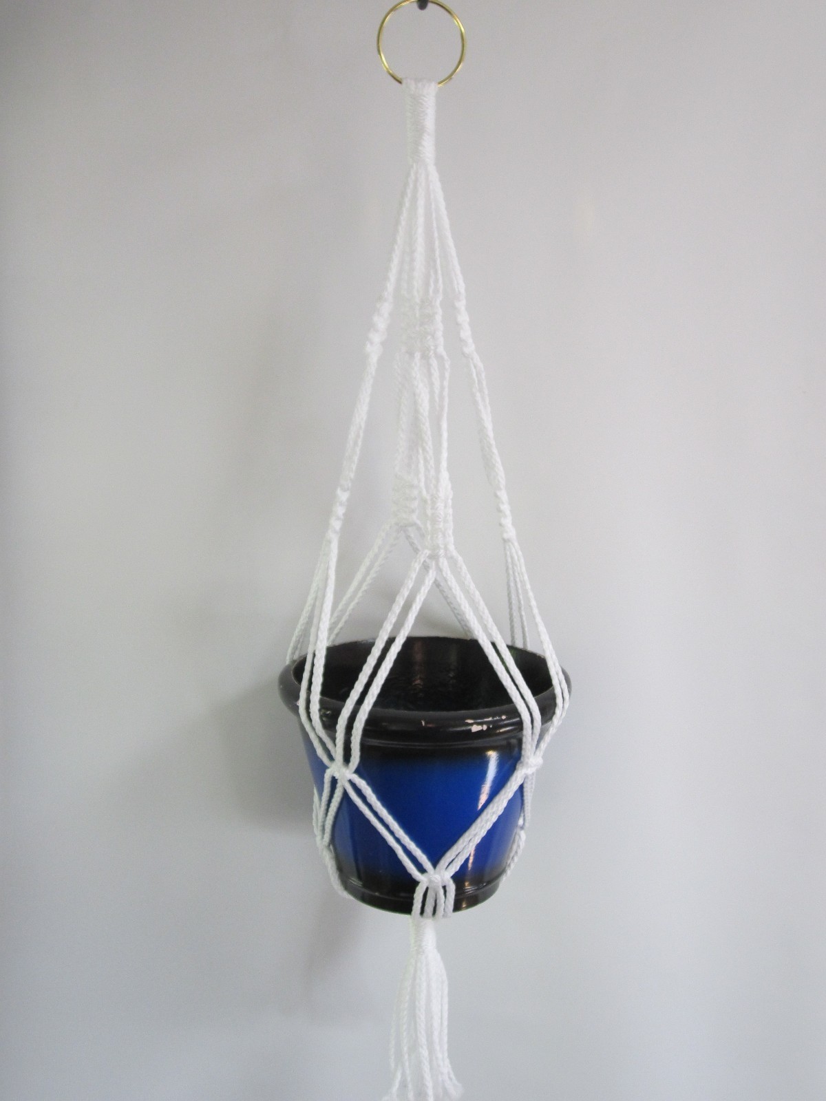 MACrame Plant Hanger (24" White)