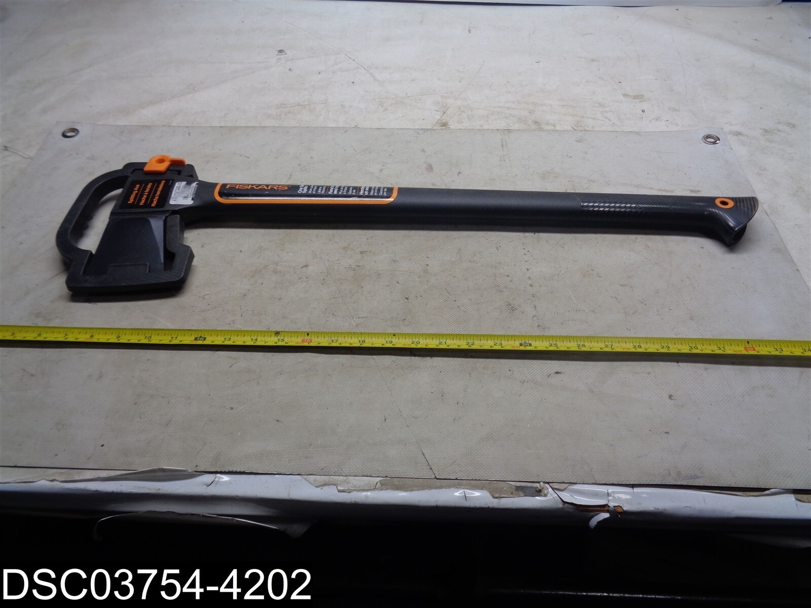 Fiskar One Strike Splitting Axe