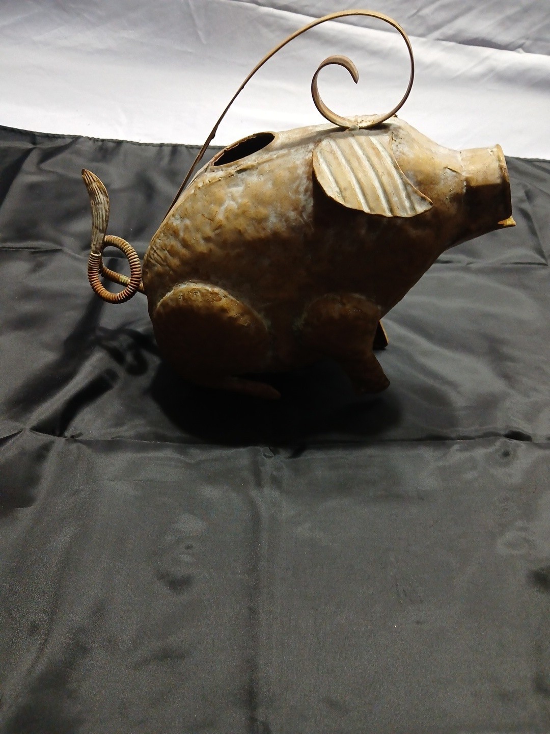 Hammered Copper Watering Can - Rustic Farmhouse Decor