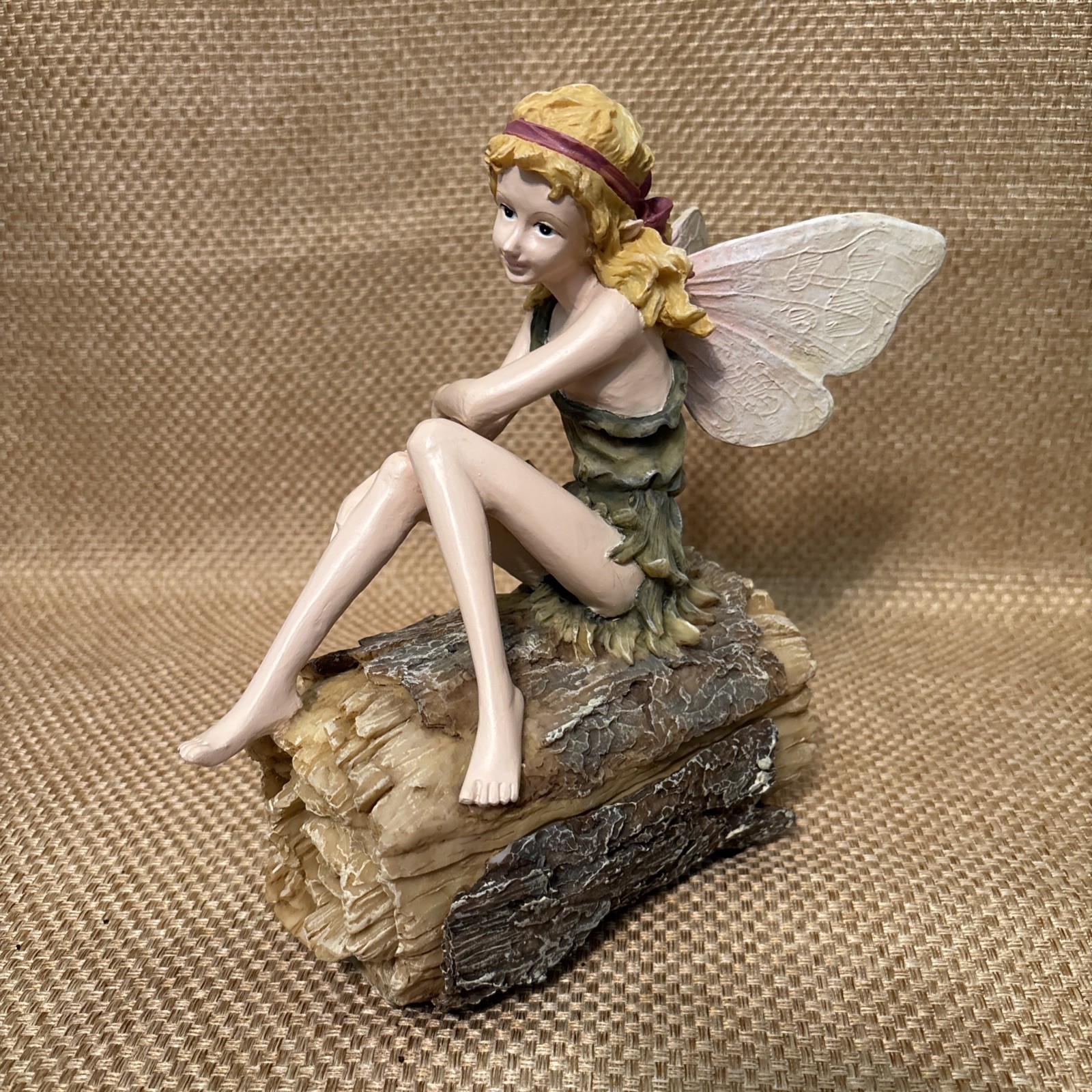 Toscano Figurine: Fairy Sitting on Log - 9x8.5x3.5 Inches My...