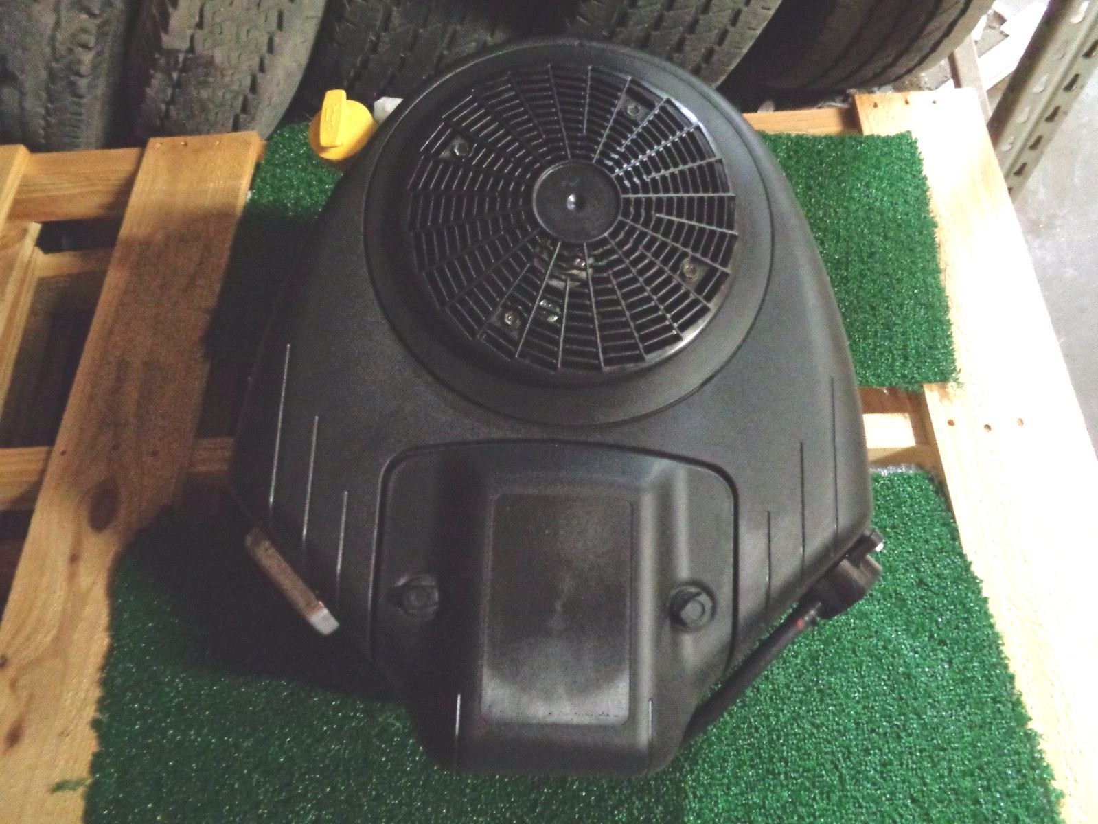Briggs & Stratton 20 HP 40H777 V-Twin Tractor Engine Warrant...