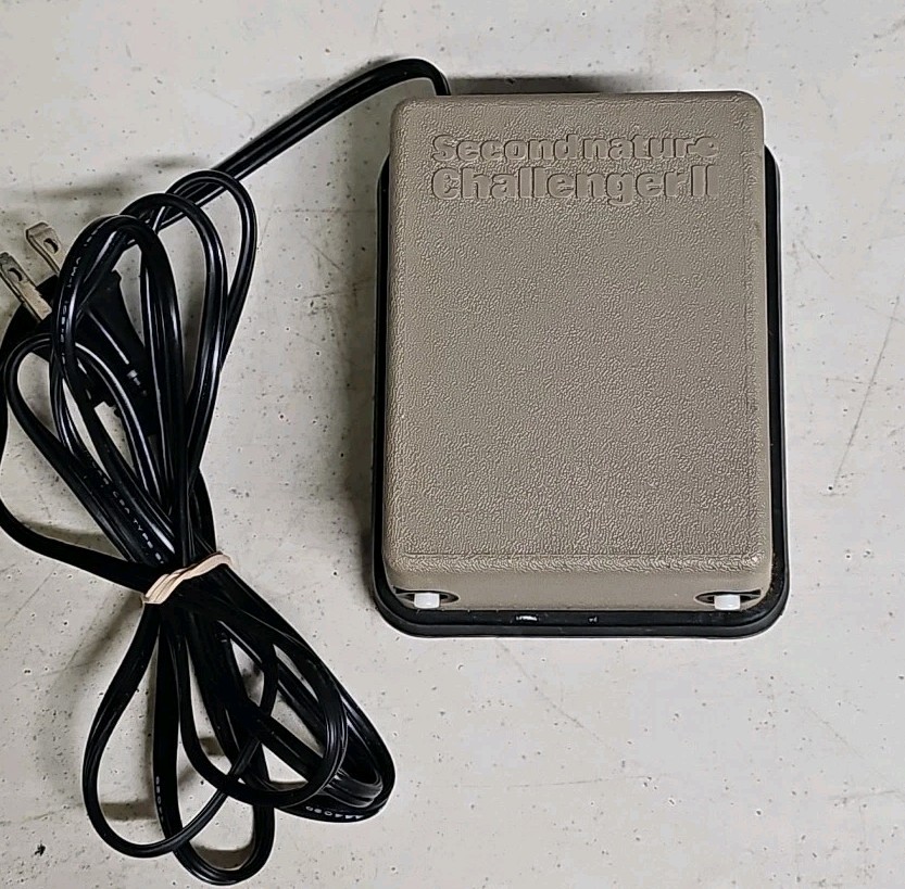 Second Nature Challenger2 Aquarium Air Pump Dual Outlet