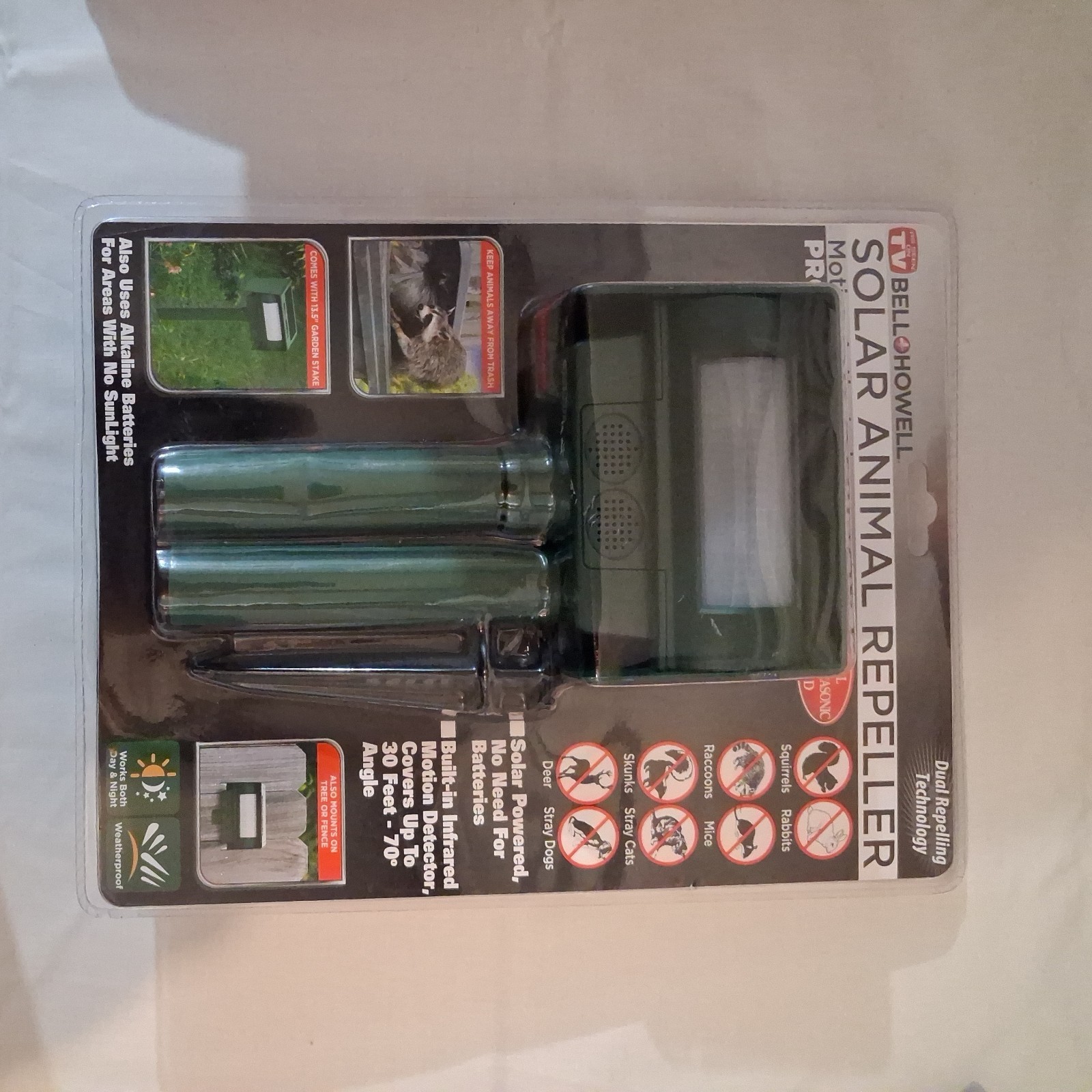 Bell Howell Motion Activated Solar Repeller