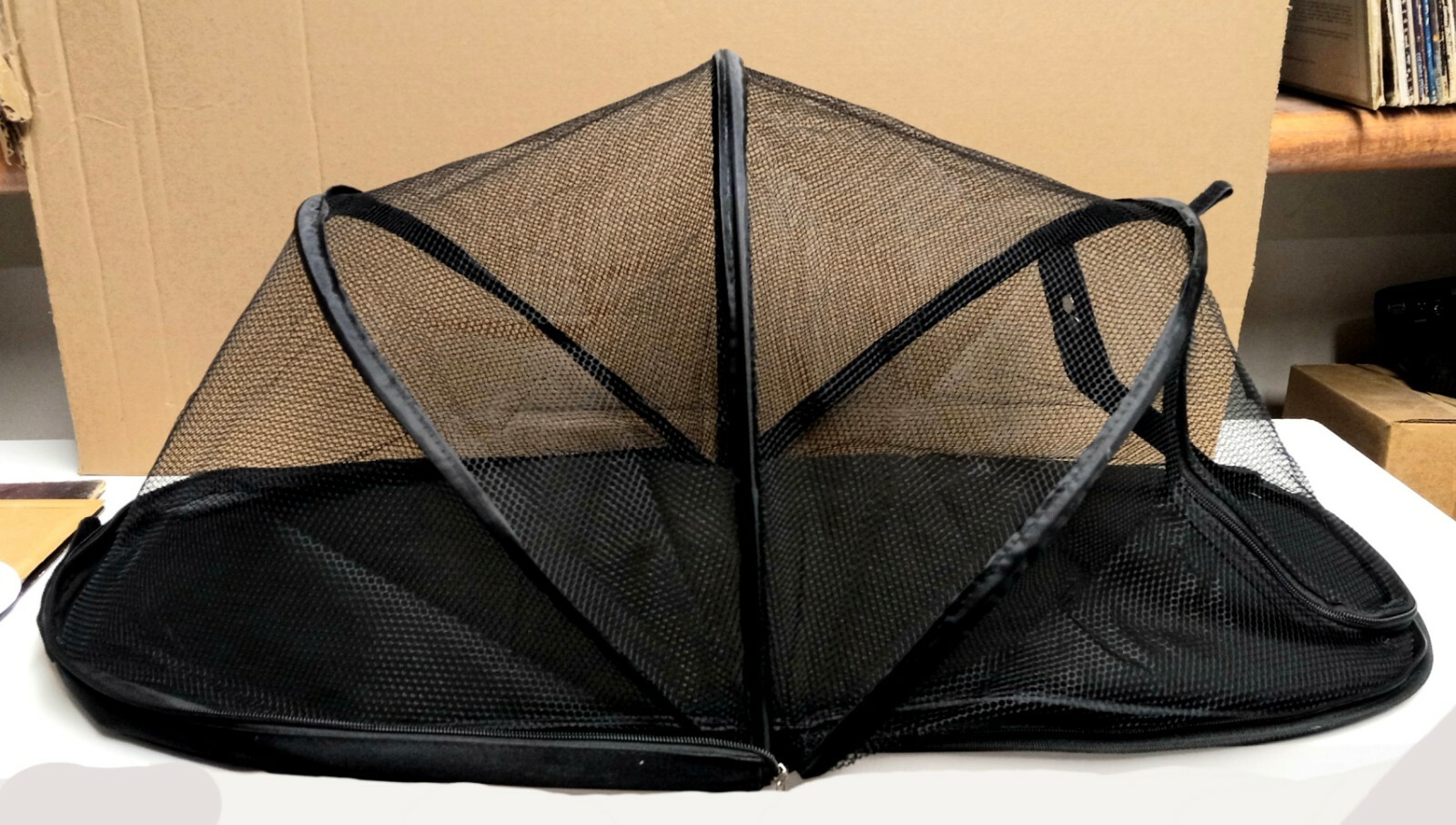 Portable Soft Foldable Cat & Dog Anti-Mosquito Net Tent