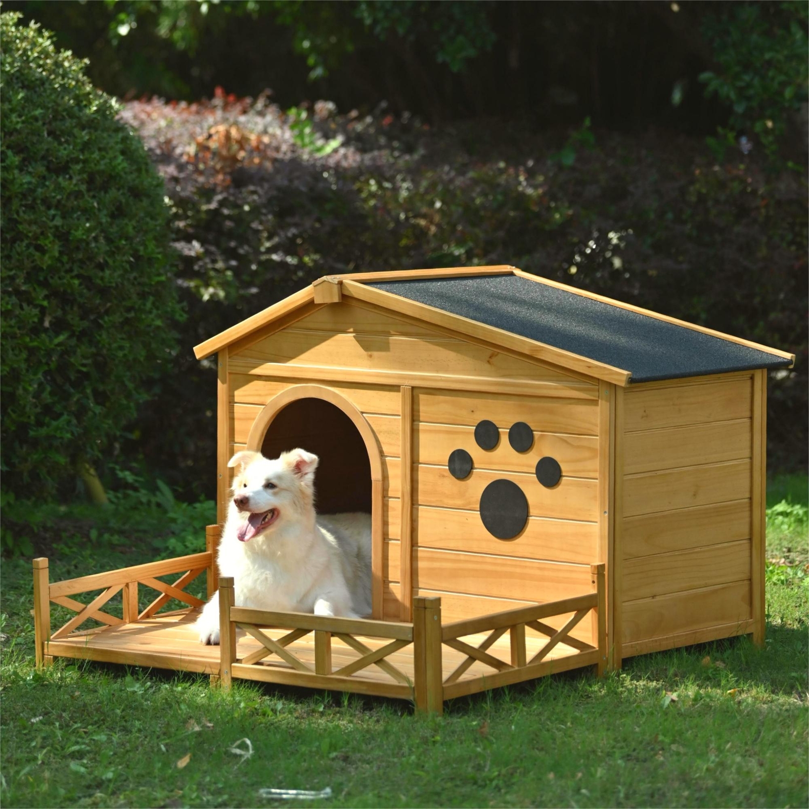 Large Wooden Dog House Indoor/Outdoor Kennel Pet Cabine with...