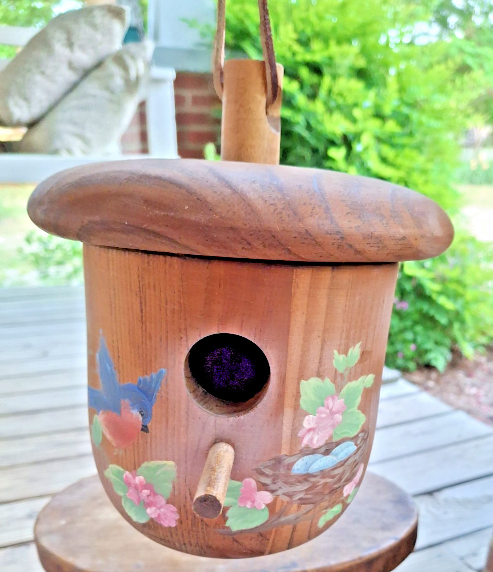 Pet Buy Mall Handpainted Wooden Acorn Bird House
