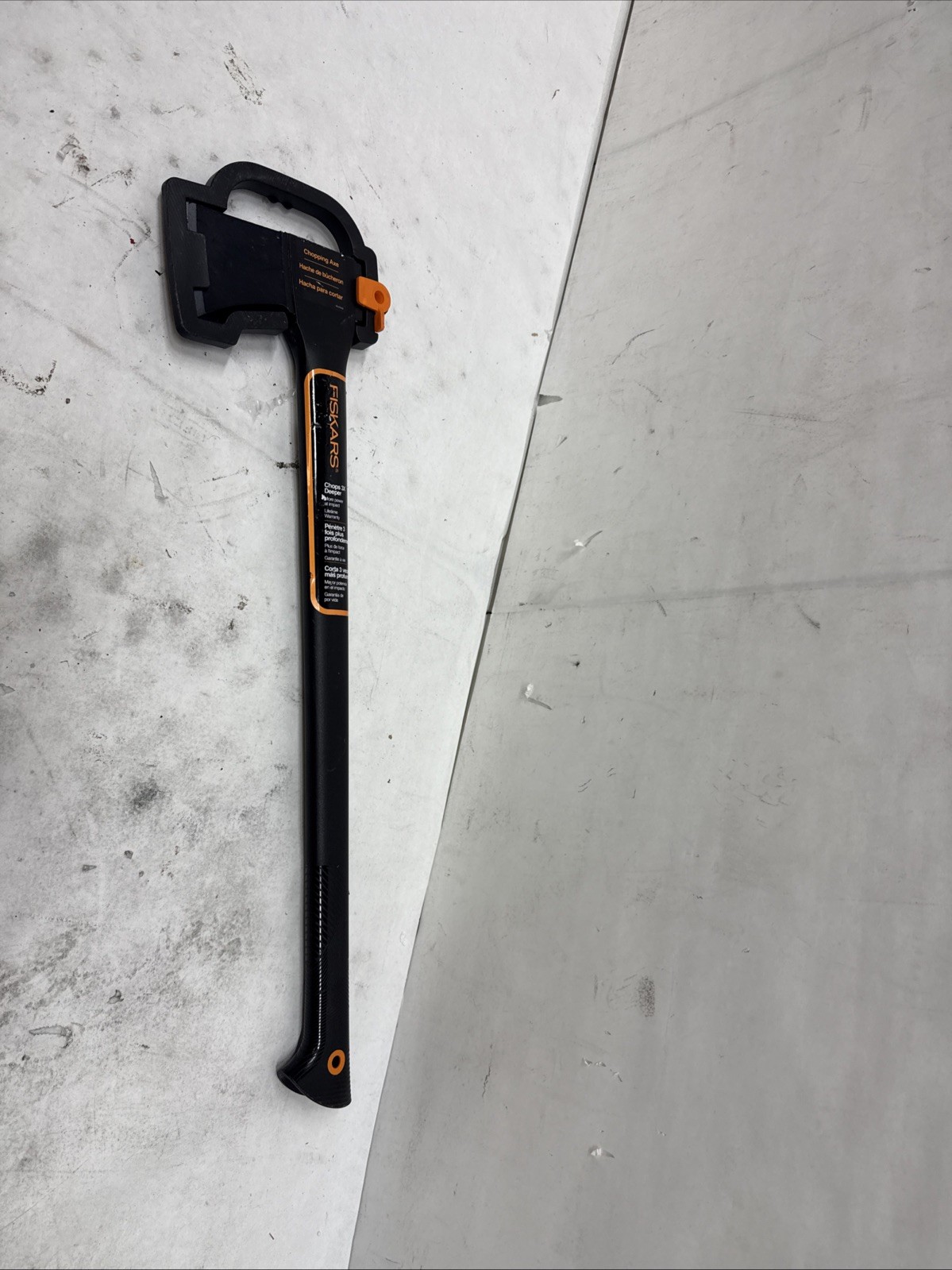 Fiskars Chopping Axe Forged Steel, 28 Inch