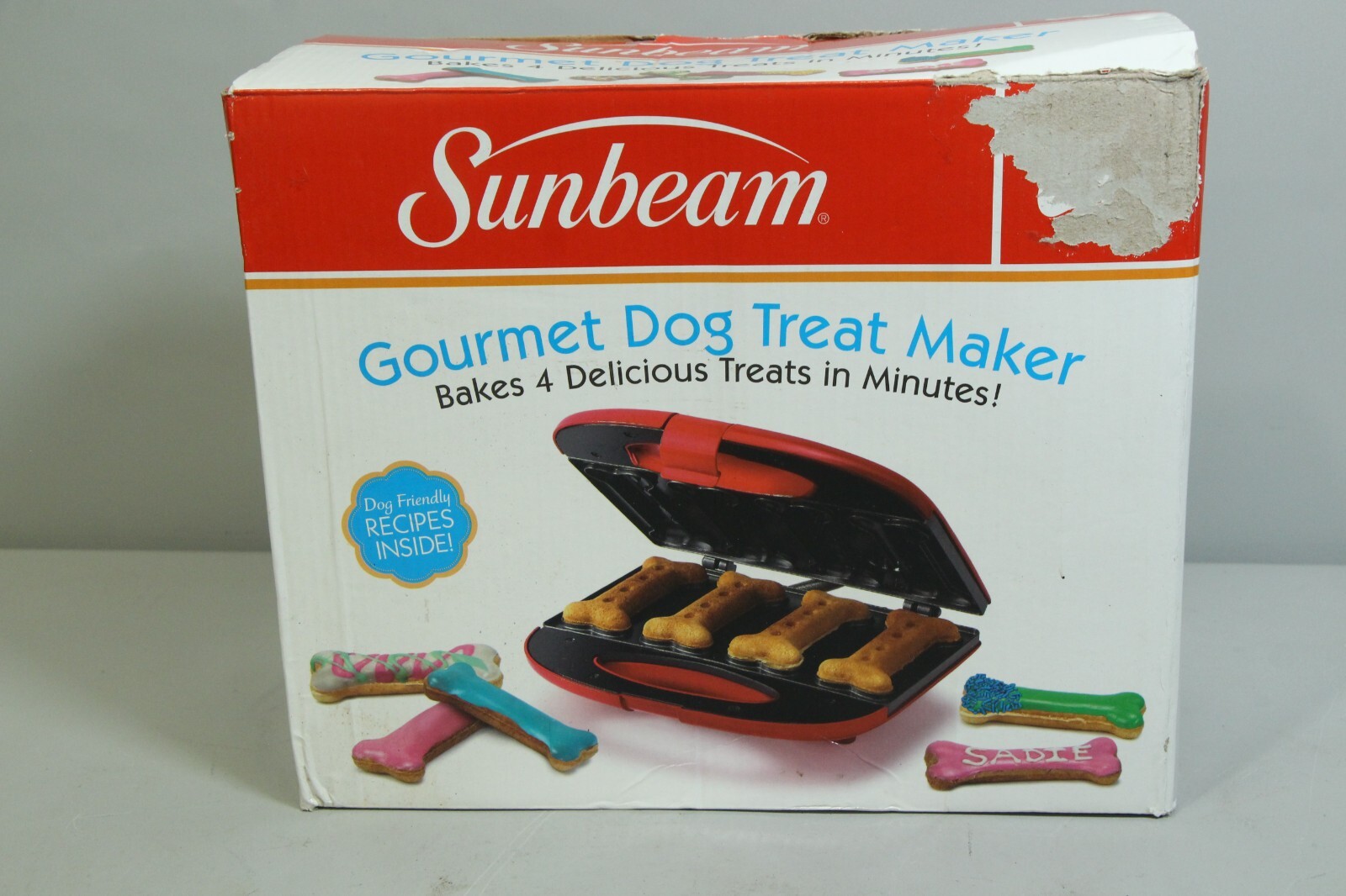 Sunbeam Gourmet Dog Treat Maker, Bake Homemade Dog Bones (12...