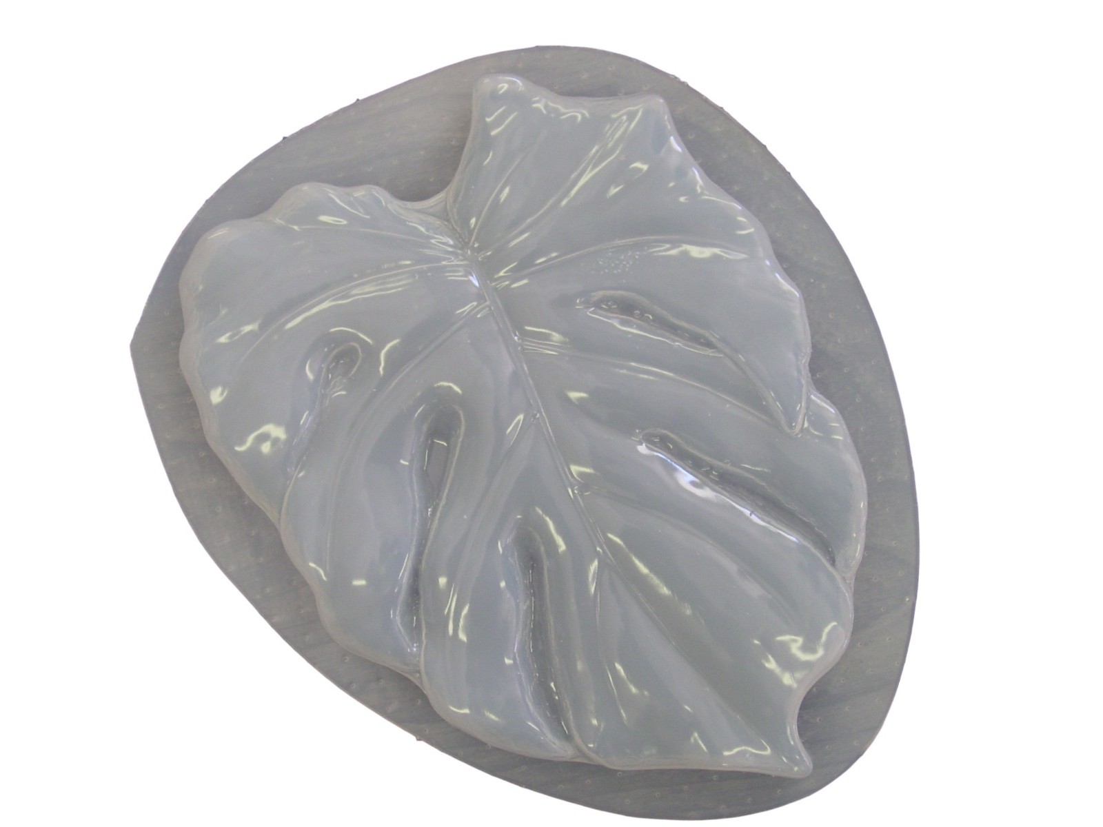 Huge Decorative Leaf Garden Stepping Stone (1135)