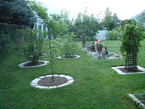 DIY Concrete Garden Edging Mold Set - Large Wall Blocks