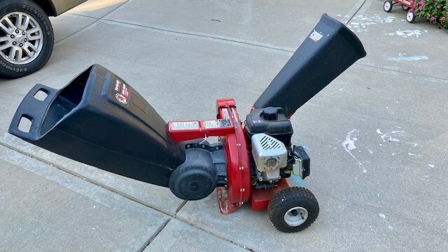 Yard Machine MTD Chipper/Shredder Model 24A-464M700