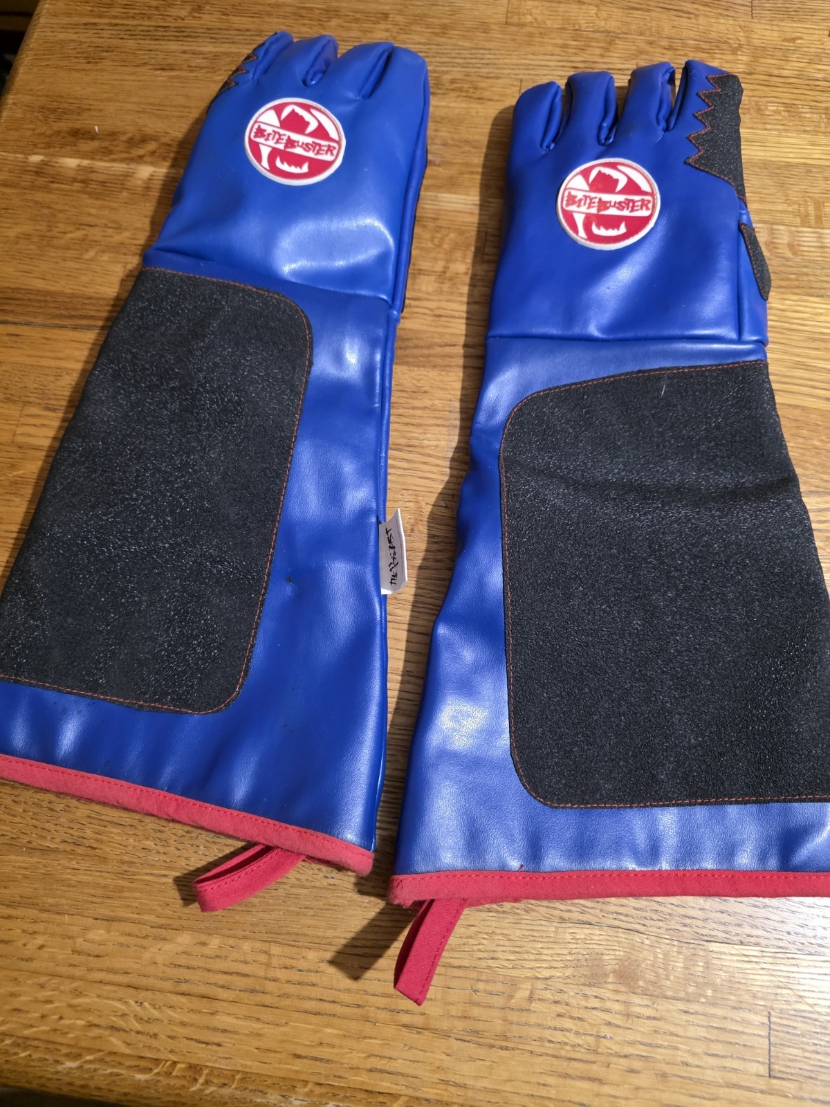 BiteBuster Work Gloves L/XL Blue Grip Protection