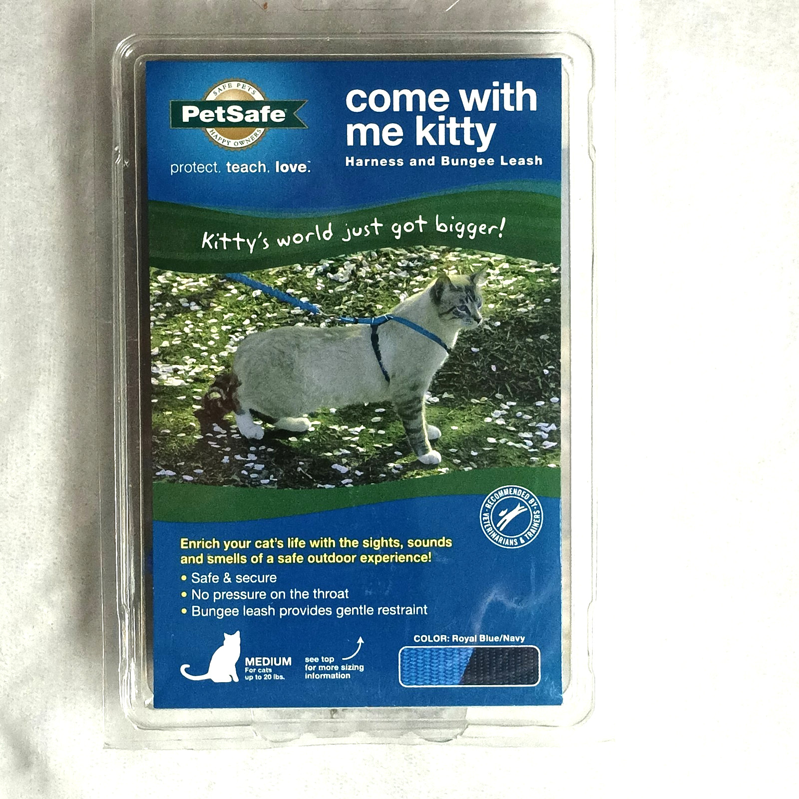 PetSafe Come With Me Kitty Cat Harness & Bungee Leash, Mediu...