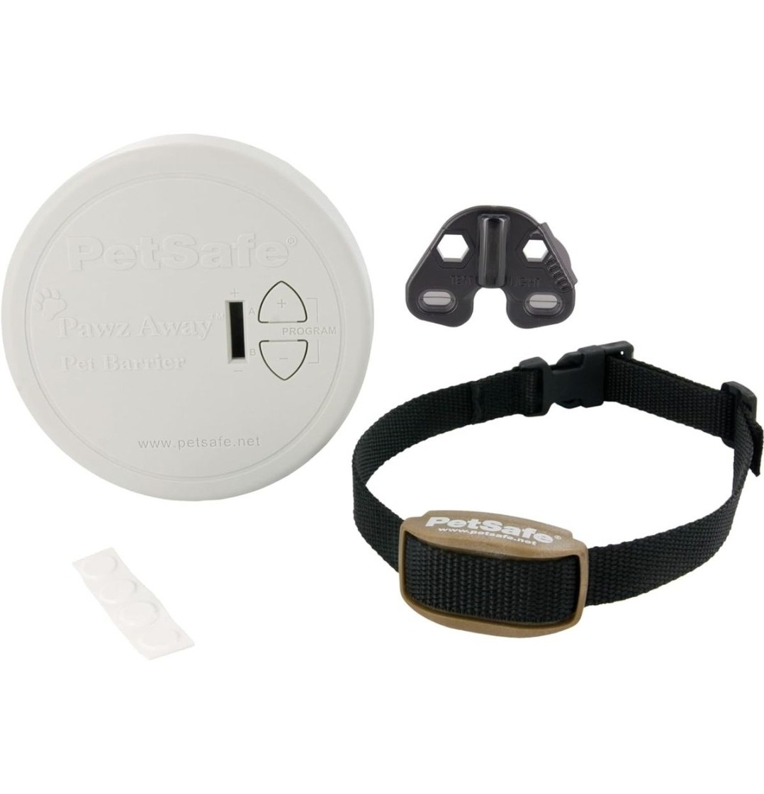 PetSafe Pawz Away Indoor Barrier - Battery Operated Invisibl...