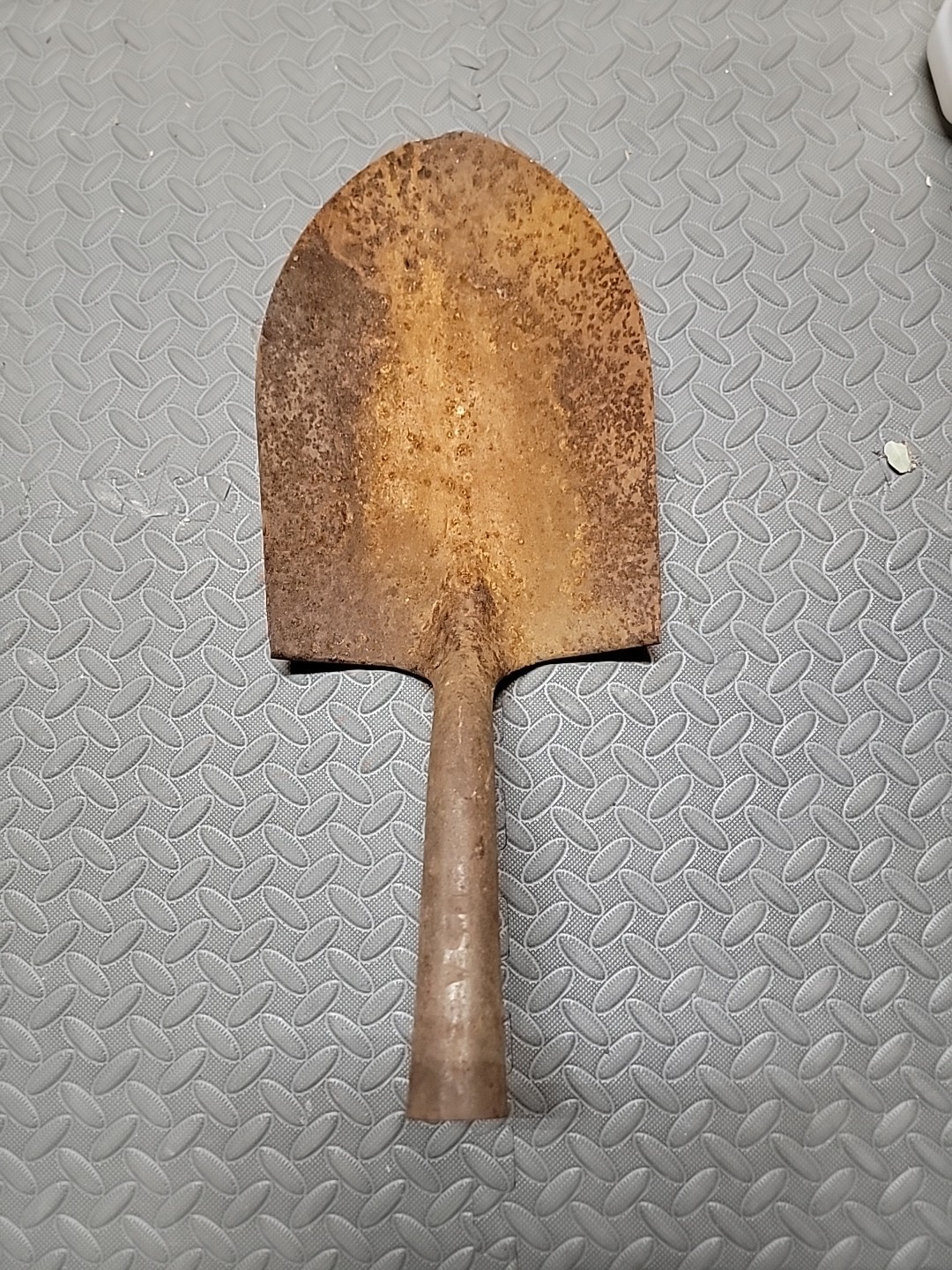 Vintage Metal Shovel Head - USA Rusty Original - W82 Size