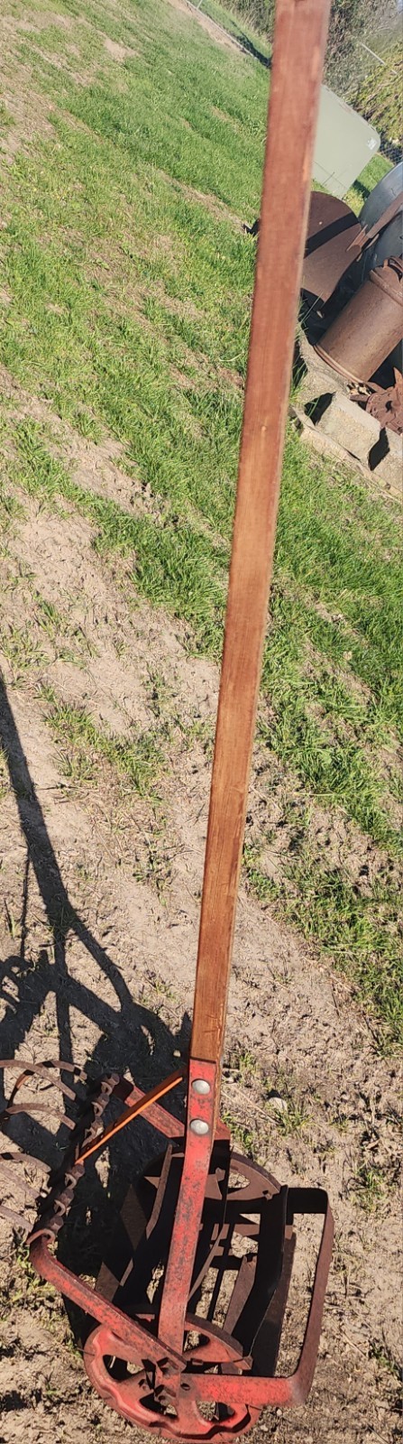 Antique Heavy Duty Garden Hand Push Cultivator Tiller Weed P...