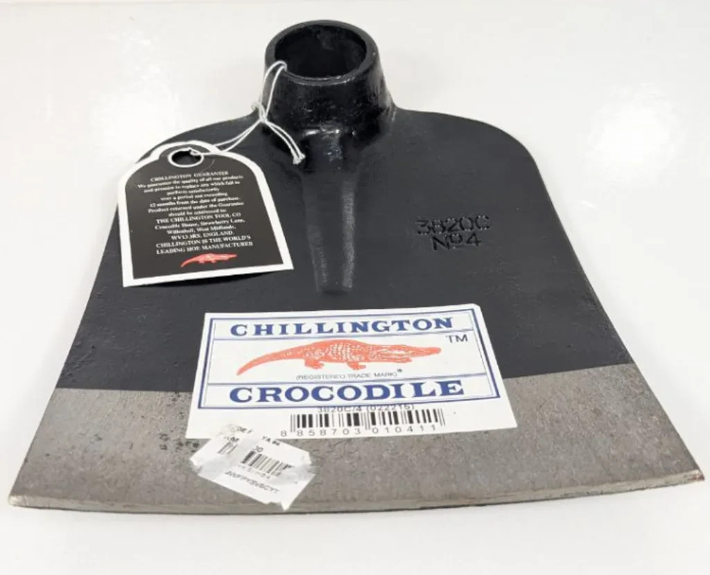 Chilington Crocodile Hoe Head Garden Tool Model 4 Cast Steel...
