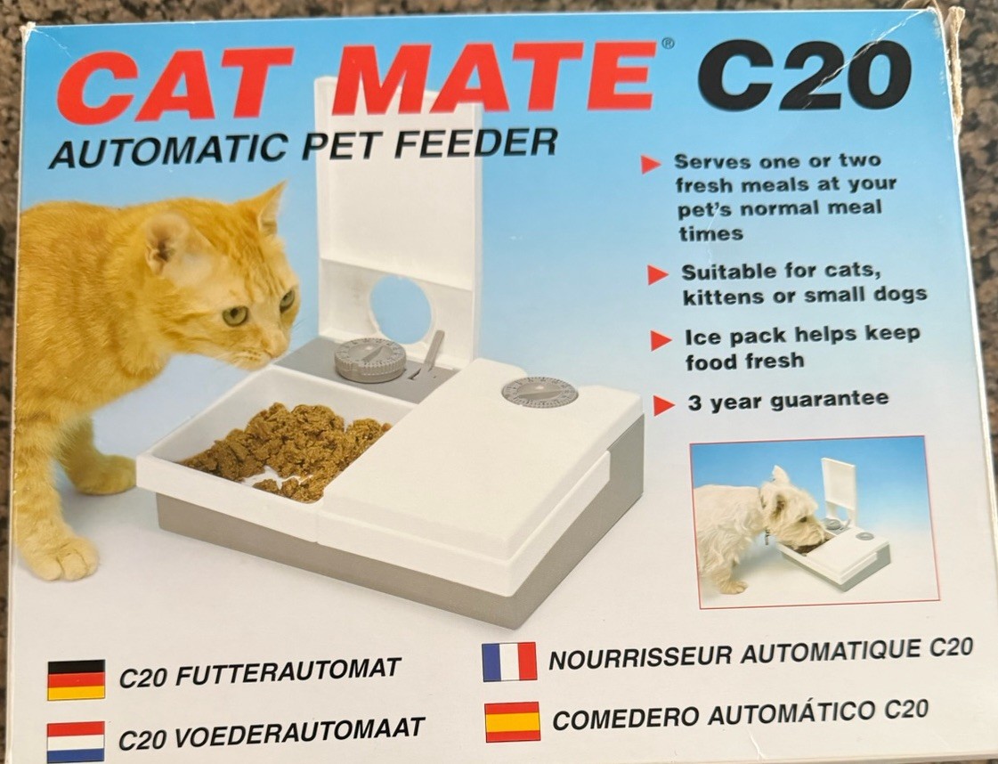 Cat Mate C20 Automatic Pet Feeder, 2 Meal Compartments