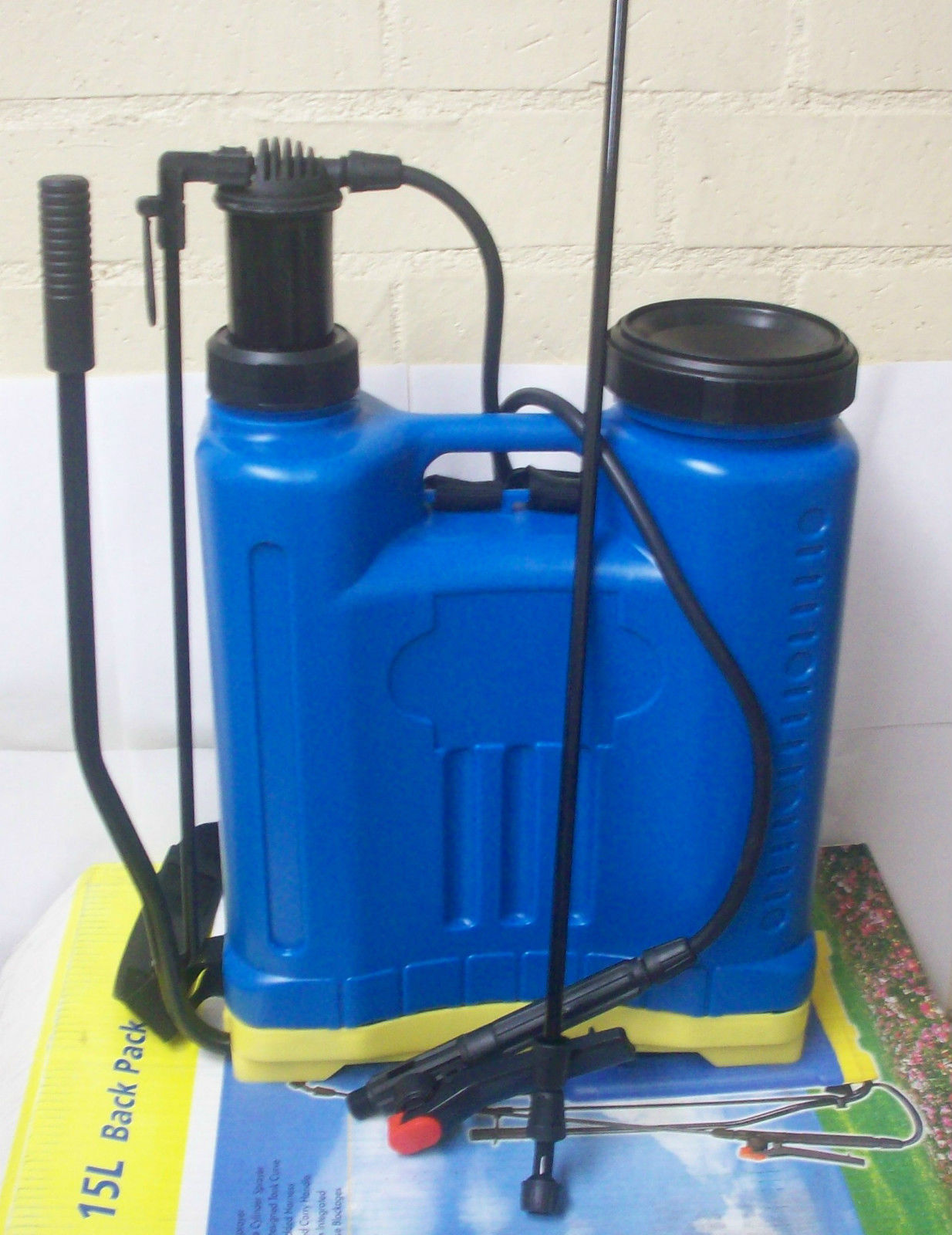 Lawn & Garden Sprayer Backpack Hand Pump Weed Killer
